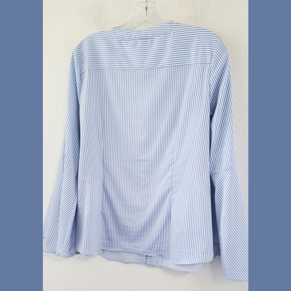 Linea by Louis Dell Olio Blue Pinstripe Tulip Sleeve Blouse Sz 12 - Picture 3 of 8